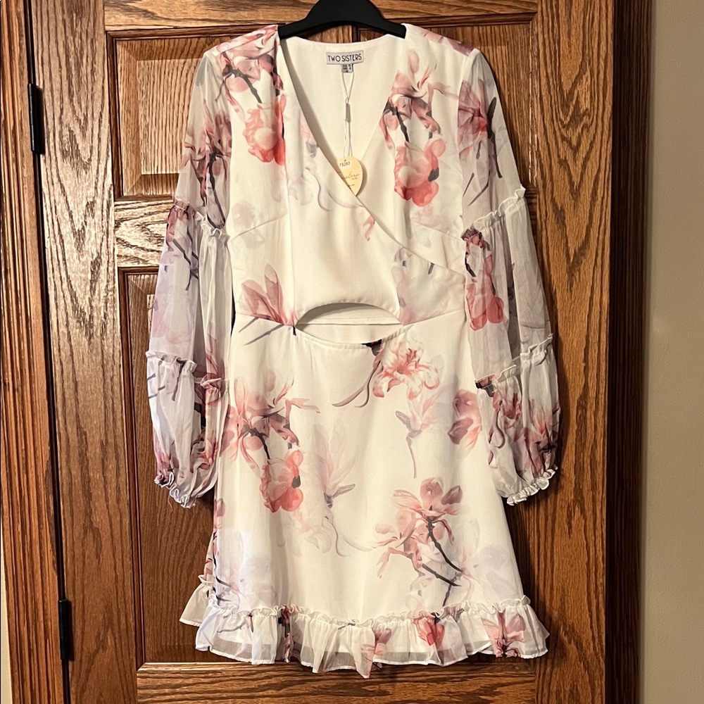Floral Long Sleeve Dress - White and Pink - Picture 2 of 7